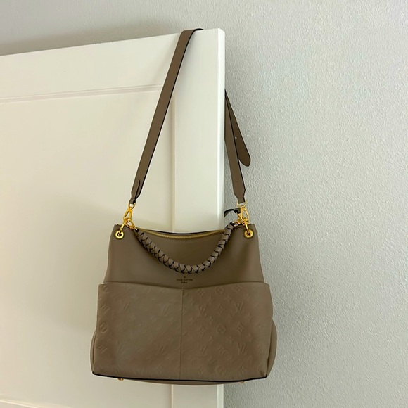 Louis Vuitton Monogram Empreinte Maida Hobo - Great Condition - Picture 4 of 16